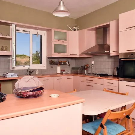 House Family Friendly 126sqm - Syros Greece